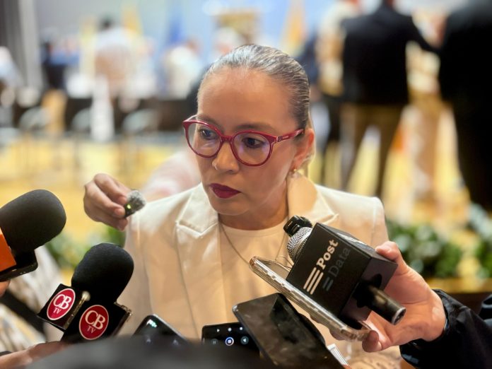 Sin recursos, rectora UMSNH advierte riesgo de colapso en unidades de Huetamo y Zamora