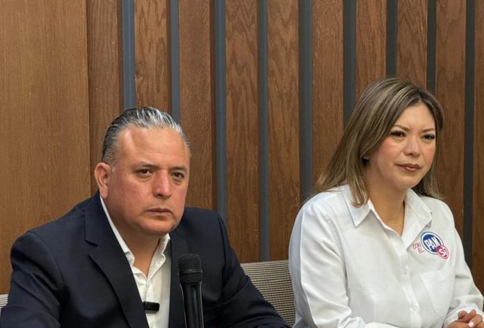PAN medirá perfiles con encuestas y no cede a presión del PRI por alianzas