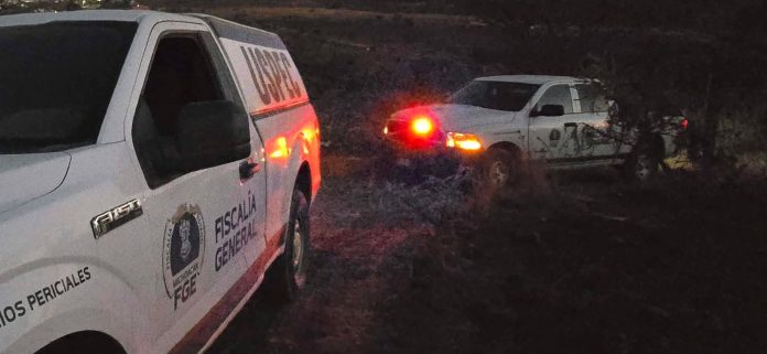 Una mujer fue asesinada a balazos en su domicilio ubicado en la colonia Canta Ranas, perteneciente al municipio de Tepalcatepec. Según los primeros reportes el responsable Una mujer fue asesinada a balazos en su domicilio ubicado en la colonia Canta Ranas, perteneciente al municipio de Tepalcatepec. Según los primeros reportes el responsable