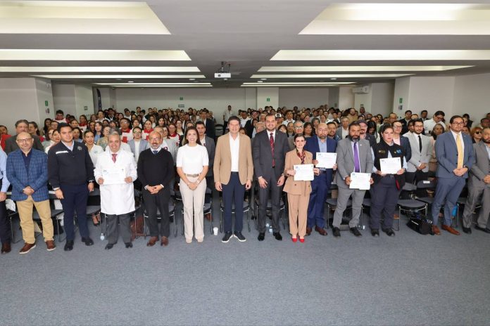 En 6 años, incrementó 121% el número de personas sin acceso a salud en México