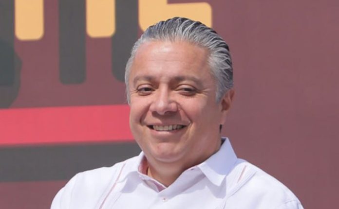 Luis Navarro se mantiene en preferencia para contender por Morena a la alcaldía de Morelia