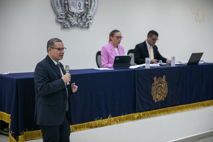 Administración de Yarabí Ávila impulsa acciones en favor de estudiantes del Bachillerato Nicolaita y de Escuelas Incorporadas