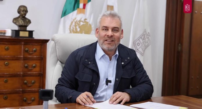 Frena gobernador de Michoacán eliminación de Carta de no Antecedentes Penales como requisito para candidatos