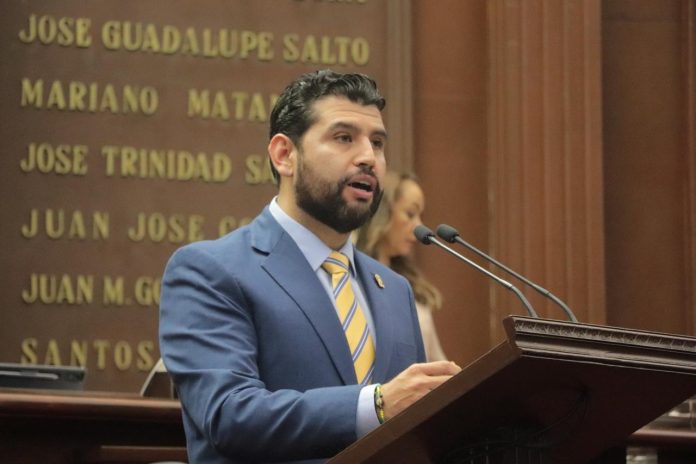 PRD a favor de mantener la carta de no antecedentes penales como requisito para candidaturas