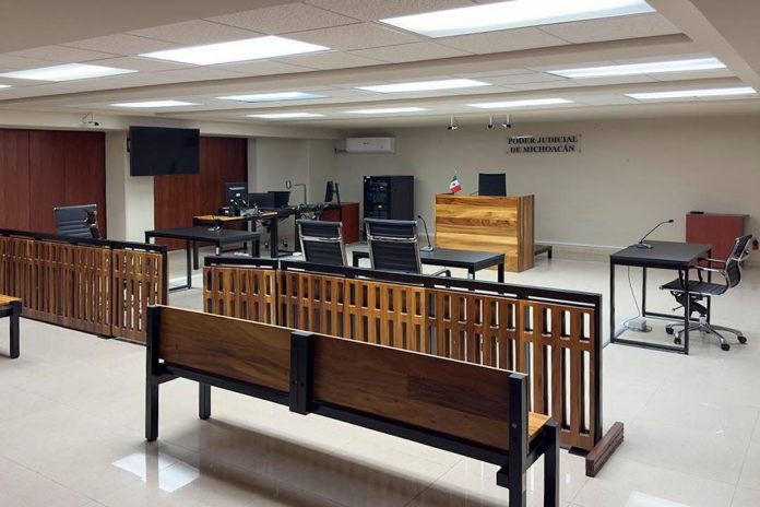 policías de Ecuandureo