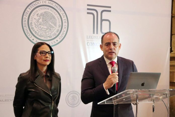 Destaca Baltazar Gaona cumplimiento total de municipios en Cuenta Pública 2025 y llama a autogobiernos a sumarse