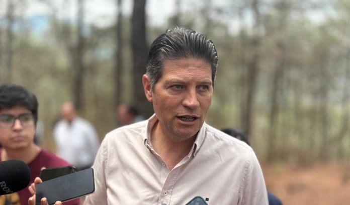 Advierte Alfonso Martínez sobre el deterioro gradual de la democracia en México Advierte Alfonso Martínez sobre el deterioro gradual de la democracia en México