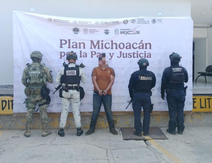 Tras enfrentamientos en Puertecitos, aseguran vehículos con reporte de robo, un arma y hay un detenido