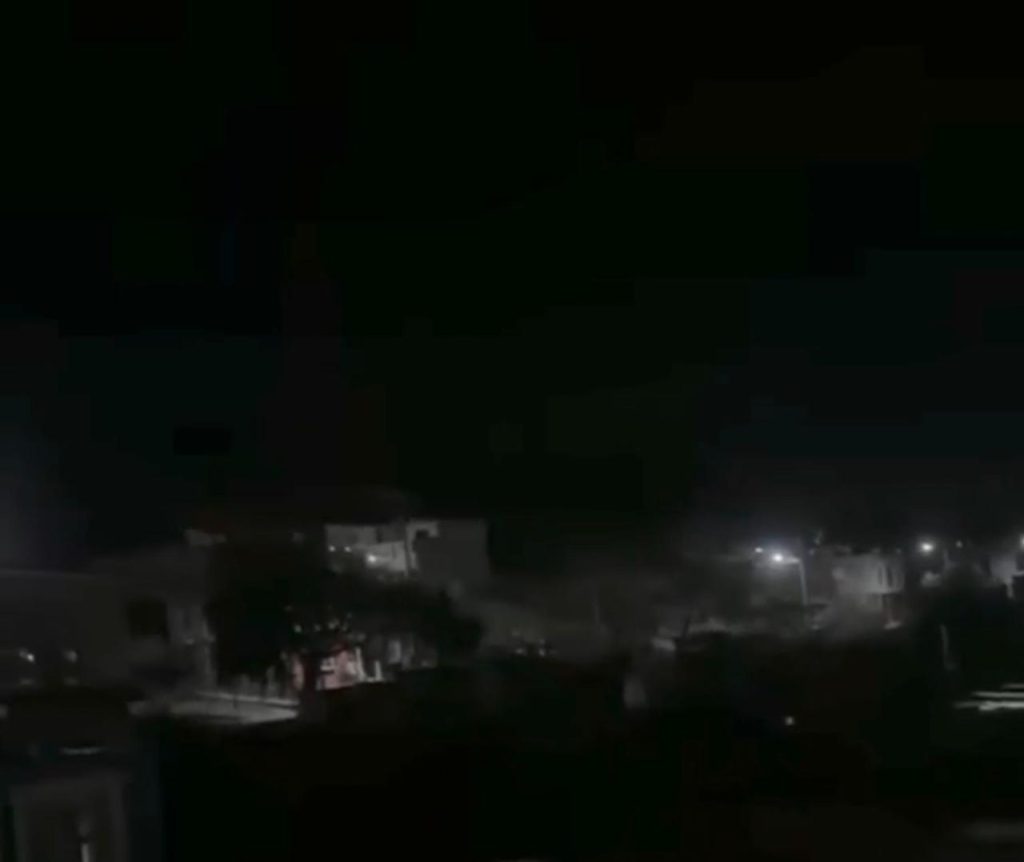 Enfrentamientos armados dejan sin telefonía e internet a comunidades de Zinapécuaro