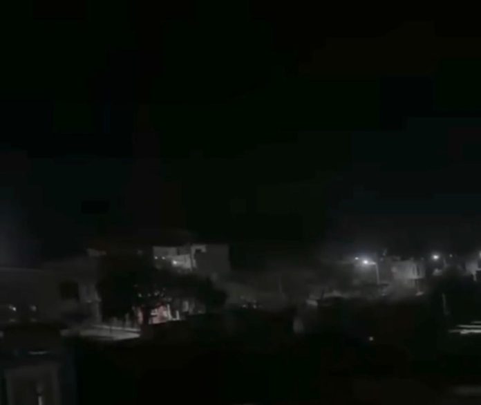 Enfrentamientos armados dejan sin telefonía e internet a comunidades de Zinapécuaro