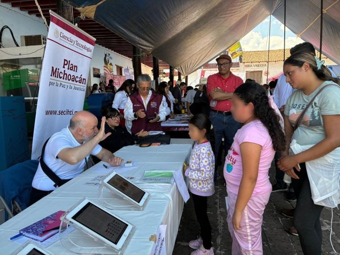 UMSNH acerca la ciencia a los municipios a través de las ferias científicas