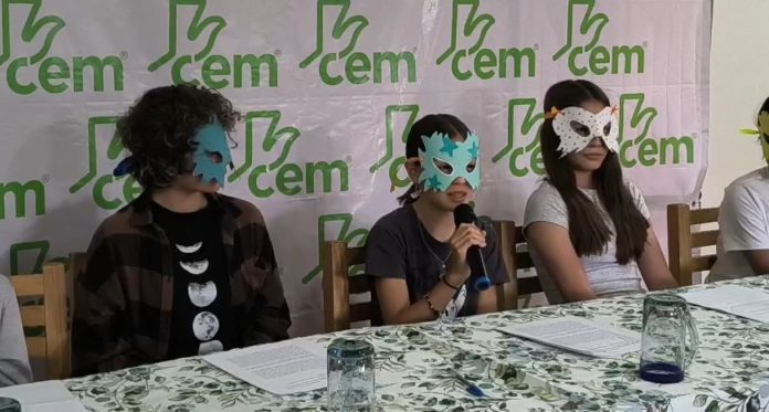 Niños y adolescentes de Michoacán levantan la voz contra violencia, acoso e inseguridad escolar