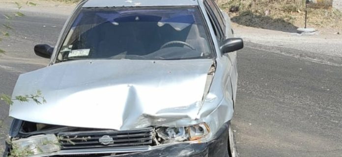 Se registra choque entre dos vehículos en Morelia, salida a Mil Cumbres