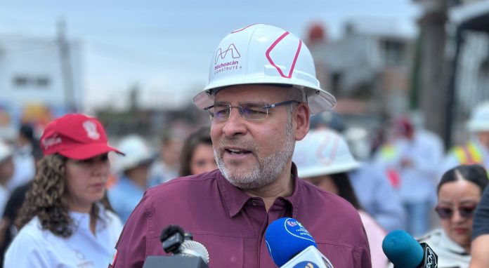Nadie podrá parar el Teleférico de Uruapan, amparos ya no aplican: Gobernador