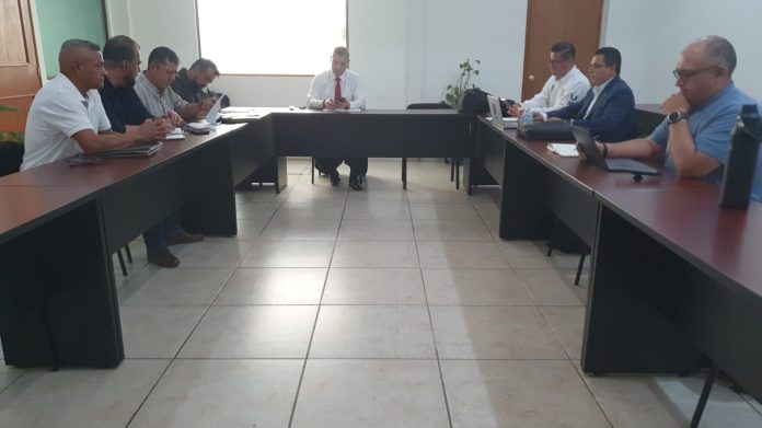 Continúan mesas de trabajo entre UMSNH y SUEUM